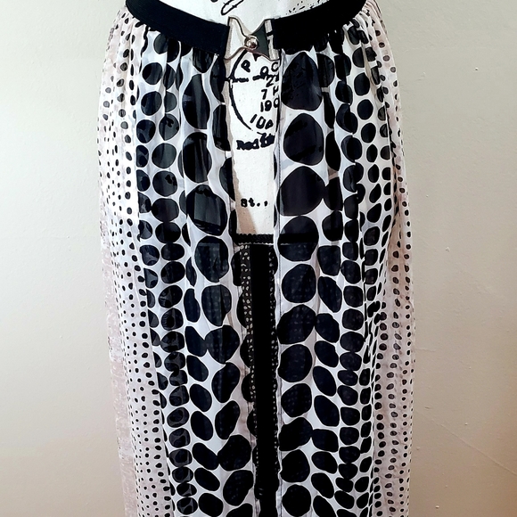 See You Monday Sheer Skirt Beach Cover-up Size M/L - Picture 5 of 6